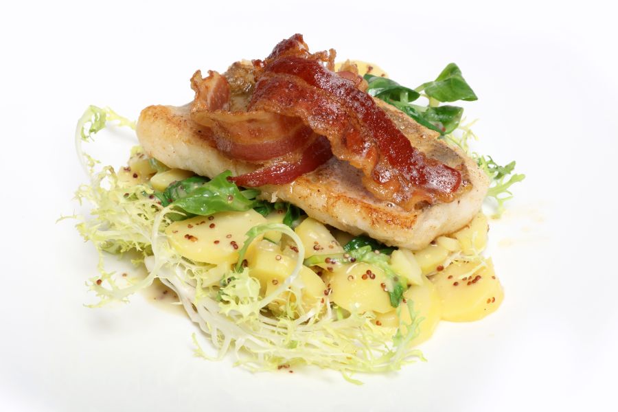 Kartoffel-Senf Feldsalat mit gebratenem Zanderfilet und Speck - Der ...